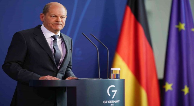 Başbakan Scholz: Üçüncü bir dünya savaşına yol açacak bir gerilimi önlemek için her şeyi yapıyoruz