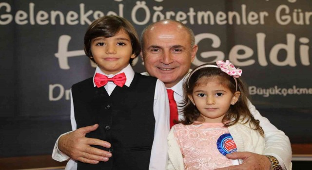 Başkan Akgün, Tüm dünya çocuklarının bayramı kutlu olsun