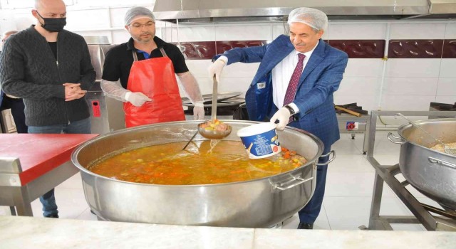 Başkan Akkaya: Kızılayımızın ve AKSEV Vakfımızın her zaman yanındayız