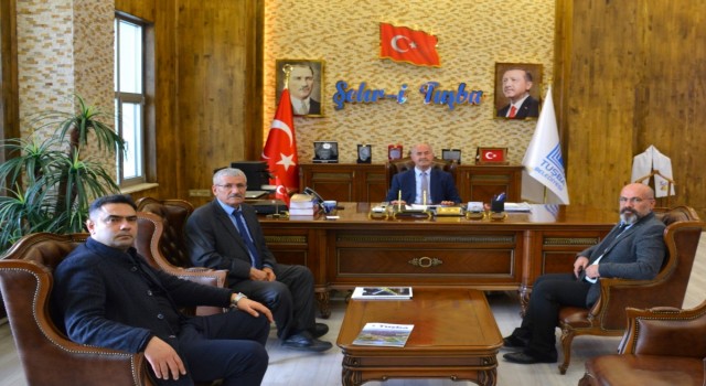 Başkan Akman: “Van her yönüyle büyüyen ve gelişen bir kenttir”