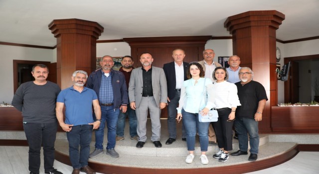 Başkan Atabay Didim Cemevi Derneğini ağırladı