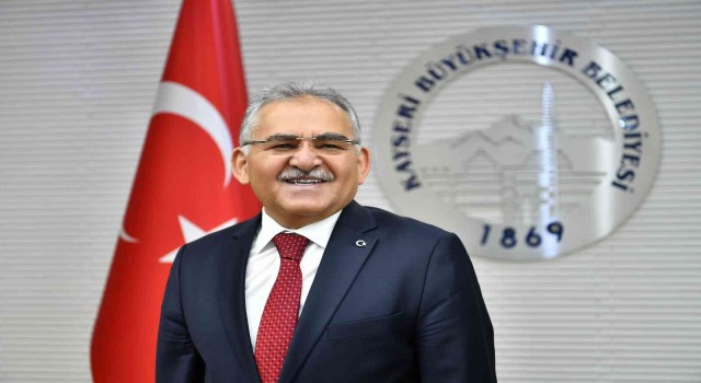 Başkan Büyükkılıç: “Büyükleri ihmal etmeden bayram kültürünü yaşatalım”