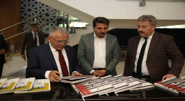 Başkan Büyükkılıç Mimar Sinan Sergisini açtı