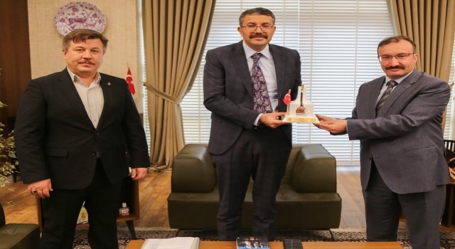 Başkan Doğan, Vali Çeliki 100. yıl dönümü etkinlikleri hakkında bilgilendirdi