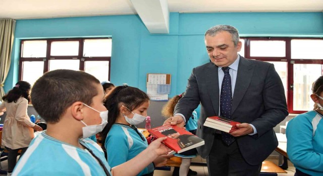 Başkan Esen, ilkokul öğrencileriyle buluştu