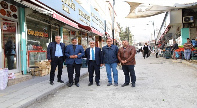 Başkan Güder, prestij sokaktaki çalışmaları inceledi