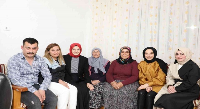 Başkan Hilal Ayıktan çat kapı ev ziyaretleri