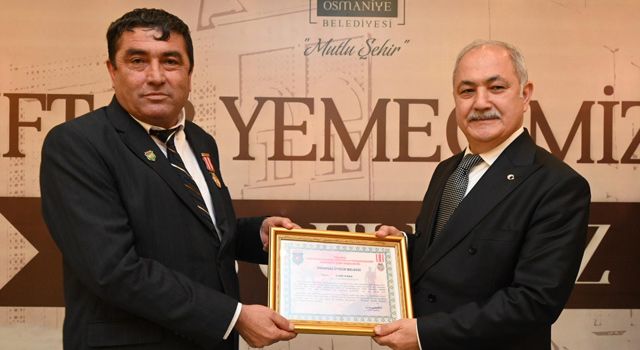 Başkan Kadir Kara’ya, Onursal Üyelik Belgesi Verildi