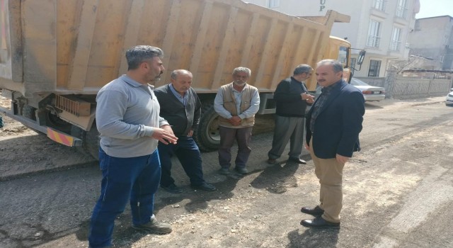 Başkan Kılınç, asfalt çalışmalarını inceledi