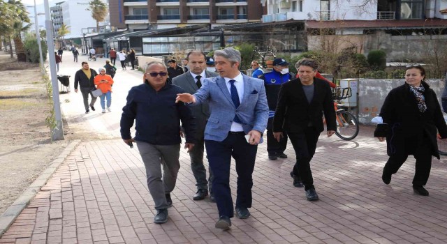 Başkan Oktay, 13 kilometrelik sahili yürüyerek denetledi