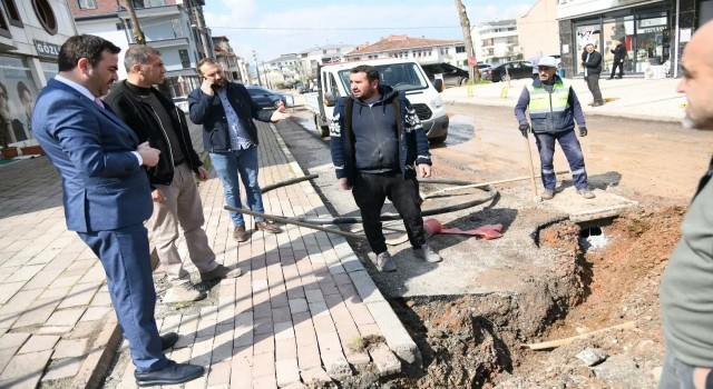 Başkan Özlü çalışmaları yerinde inceledi