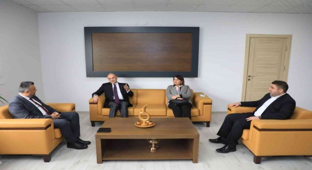 Başkan Özlüden Düzce Barosuna ziyaret