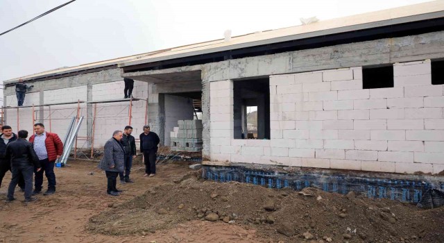 Başkan Yalçın sosyal tesis ve imam evi inşaatını inceledi