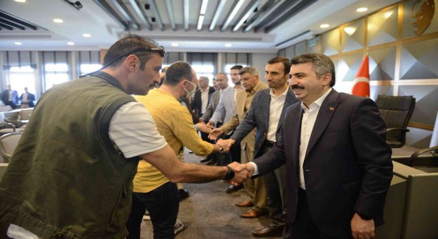 Başkan Yılmaz, personeliyle bayramlaştı