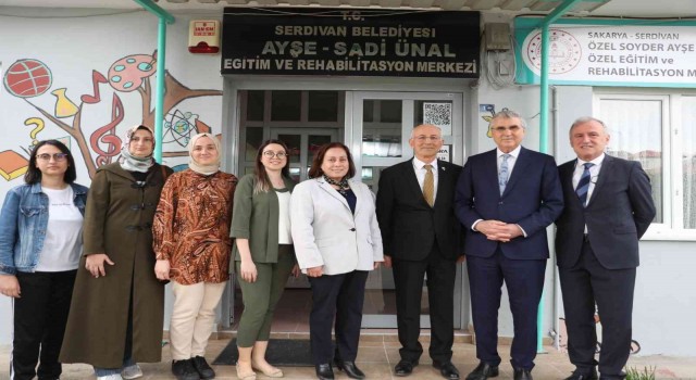Başkan Yüce: “Sevgi ile kucaklayan yürek engel tanımaz”