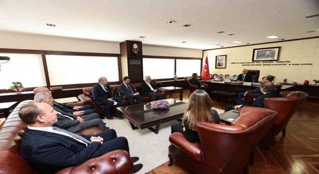 Başkan Zolan turizmcilerle bir araya geldi