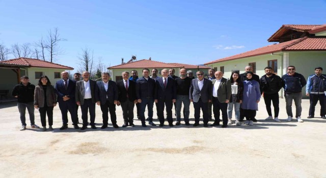 Başkanlar sokak hayvanları için toplandı
