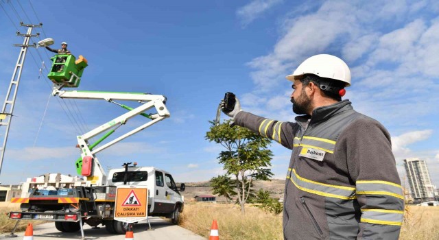 Başkent EDAŞ Kırıkkaleyi bakım ve yatırımlarıyla aydınlattı