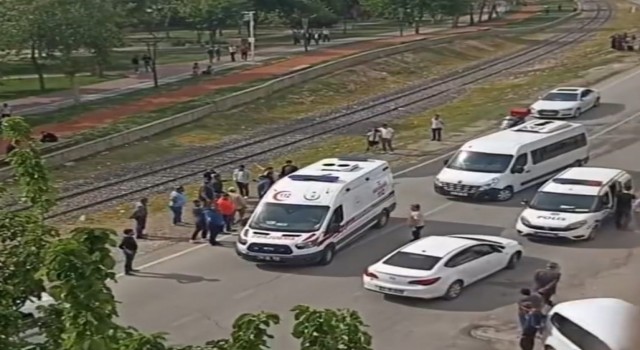 Batmanda eski kocası tarafından defalarca bıçaklanan kadın ağır yaralandı