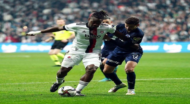 Batshuayi ıslıklandı