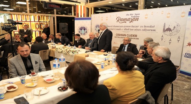 Battalgazide muhtarlar iftarda buluştu