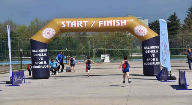 BAÜN, Triatlon İl Birinciliği müsabakalarına ev sahipliği yaptı