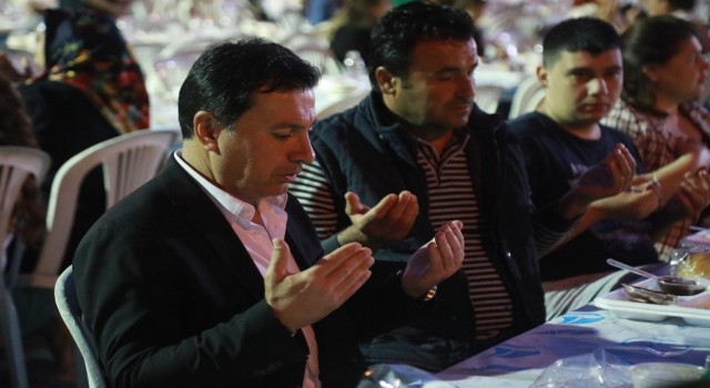 Belediyenin iftar programları devam ediyor