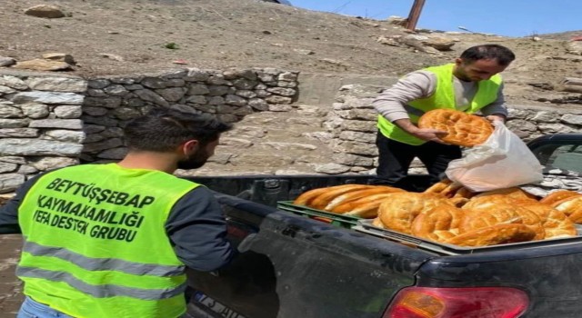 Beytüşşebapta her gün 300 aileye sıcak ekmek
