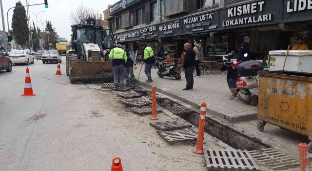Bilecikte mazgallar temizlendi