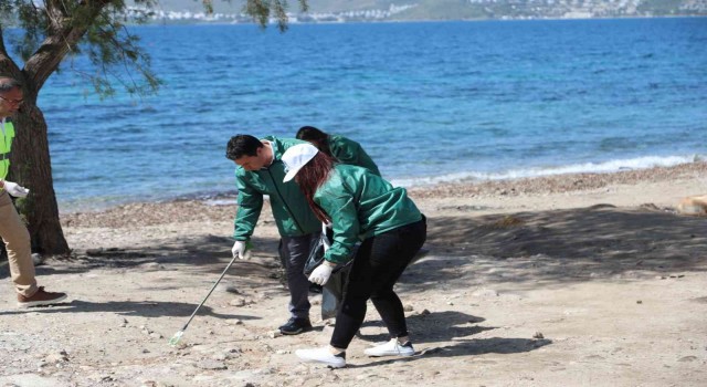Bodrumda bahar temizliği sürüyor