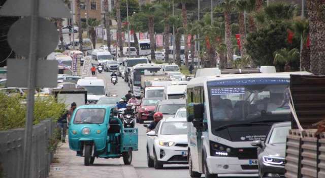 Bodrumda bayram trafiği başladı