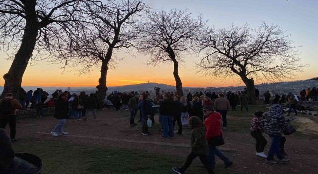 Bosna Hersekteki Sarı Kalede iftar geleneksel top atışıyla açıldı