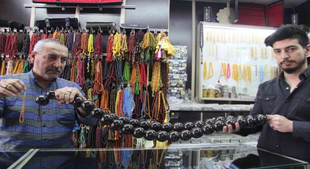 Bu tespihler görenleri şaşırtıyor