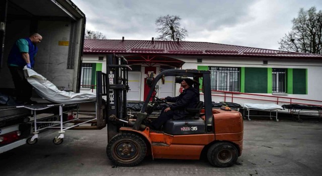 Buchada morg doldu, cansız bedenler tırlarda bekletiliyor