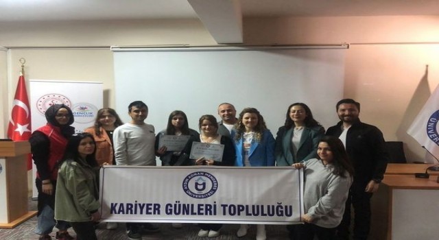 Buharkent MYOda düşünme becerileri eğitimi gerçekleşti