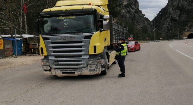 Burdurda 12 araç sürücüsüne 8 bin TL ceza