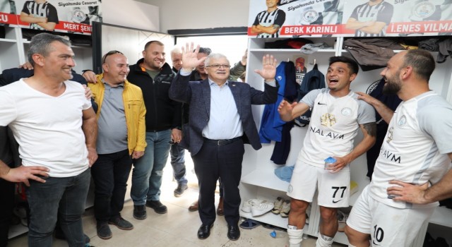 Burhaniye de yüzler güldü