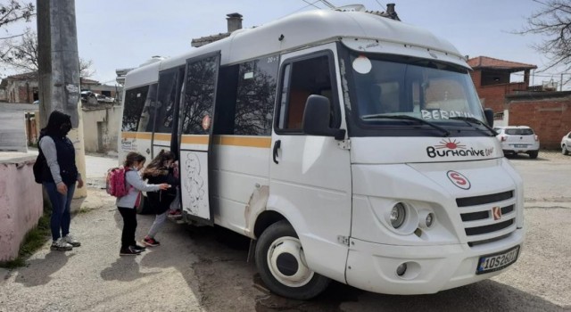 Burhaniyede okul öncesi eğitimde taşımalı dönemi