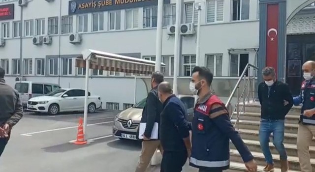 Bursada kuyumculara sahte altın satışı yapan 4 kişi yakalandı