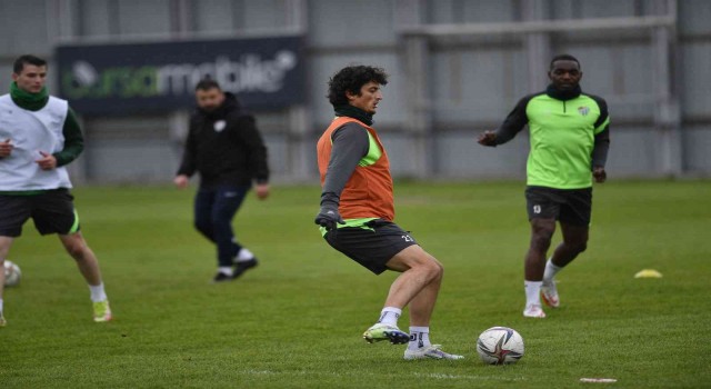 Bursasporda İstanbulspor maçı hazırlıkları başladı