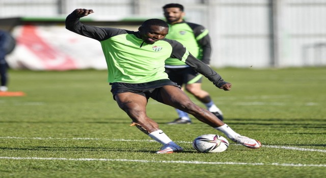 Bursasporda İstanbulspor maçı hazırlıkları sürüyor