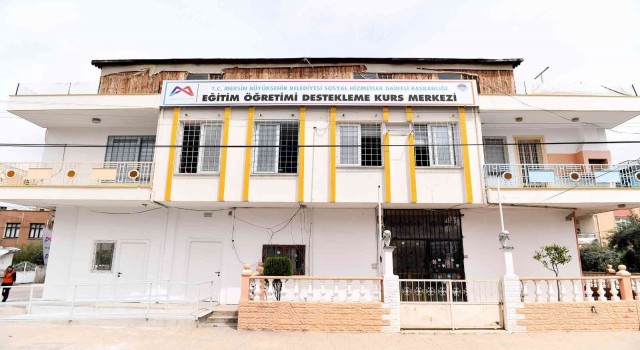 Büyükşehir Belediyesi, Tarsus Eski Ömerlide LGS kurs merkezi açtı