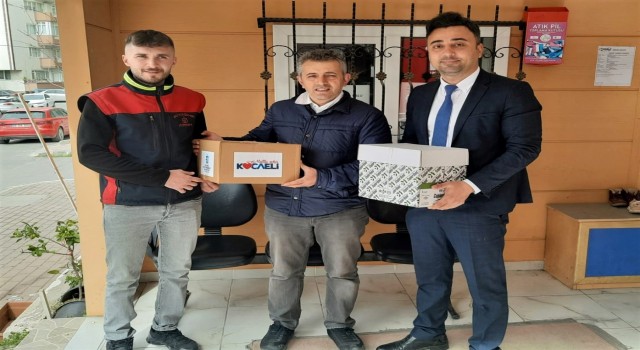 Büyükşehirden muhtarlara kırtasiye desteği