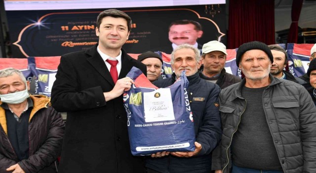Büyükşehirden üreticiye Badalan fasulye tohumu desteği