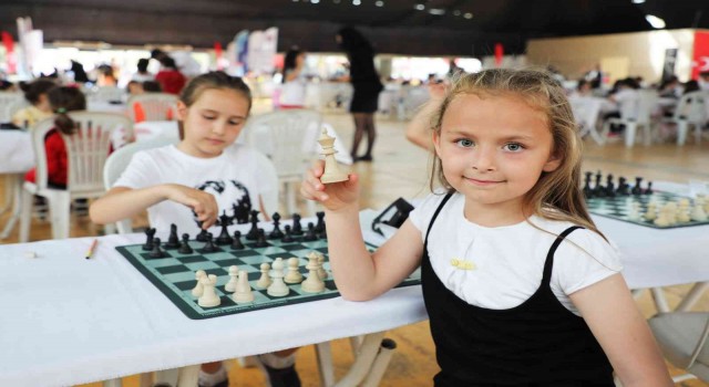 Büyükşehirin satranç turnuvası sona erdi