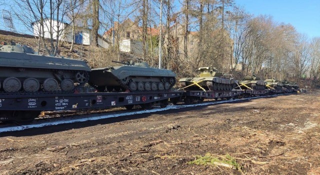 Çekyadan Ukraynaya tank desteği