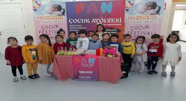 Ceyhanda 23 Nisan coşkusu