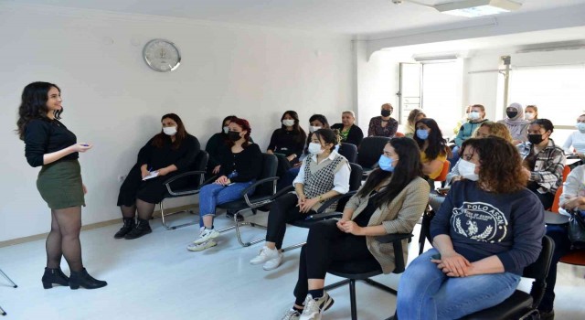 Çiğli Belediyesinden kadınlara sağlık semineri