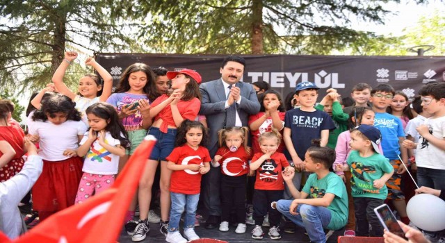 Çocuklar 23 Nisanı dolu dolu yaşadılar