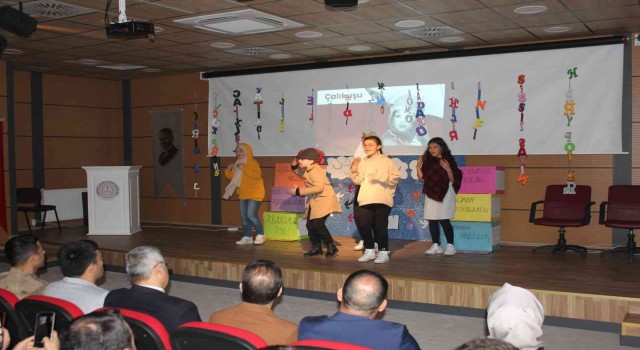 Çocukların tiyatro oyunu ilgi gördü